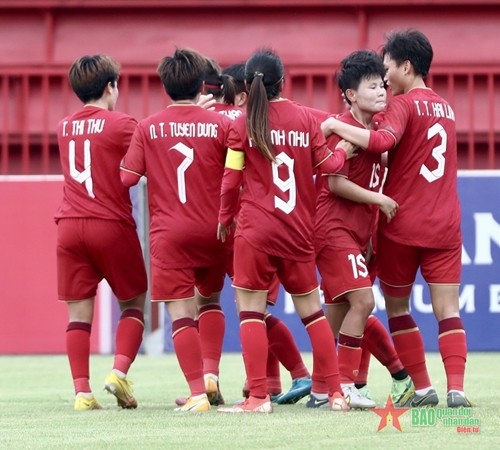 Kết quả bóng đá SEA Games 32: Thua Philippines, nữ Việt Nam vẫn giành vé vào bán kết